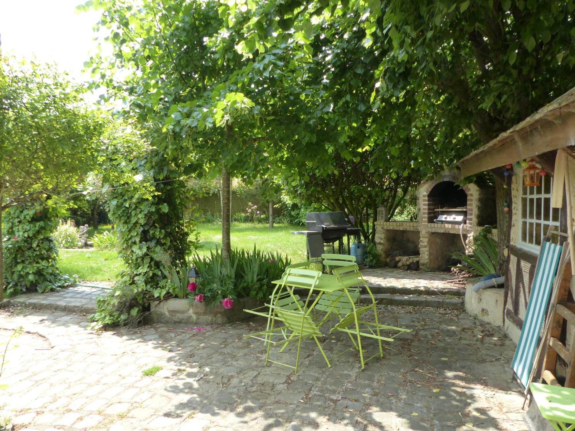 Maison D'Hotes La Source Magny-les-Hameaux Eksteriør bilde